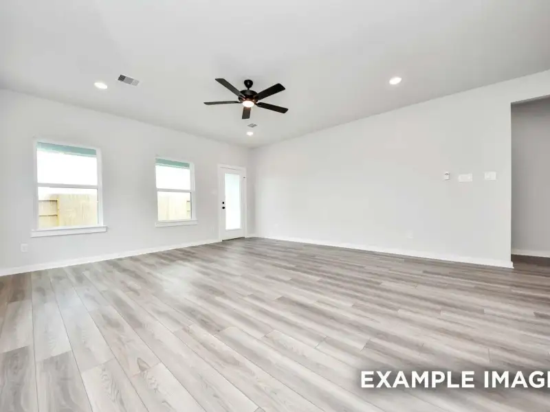 Spacious, unfurnished interior of a new home in Sundance Cove, Crosby (Image 24).