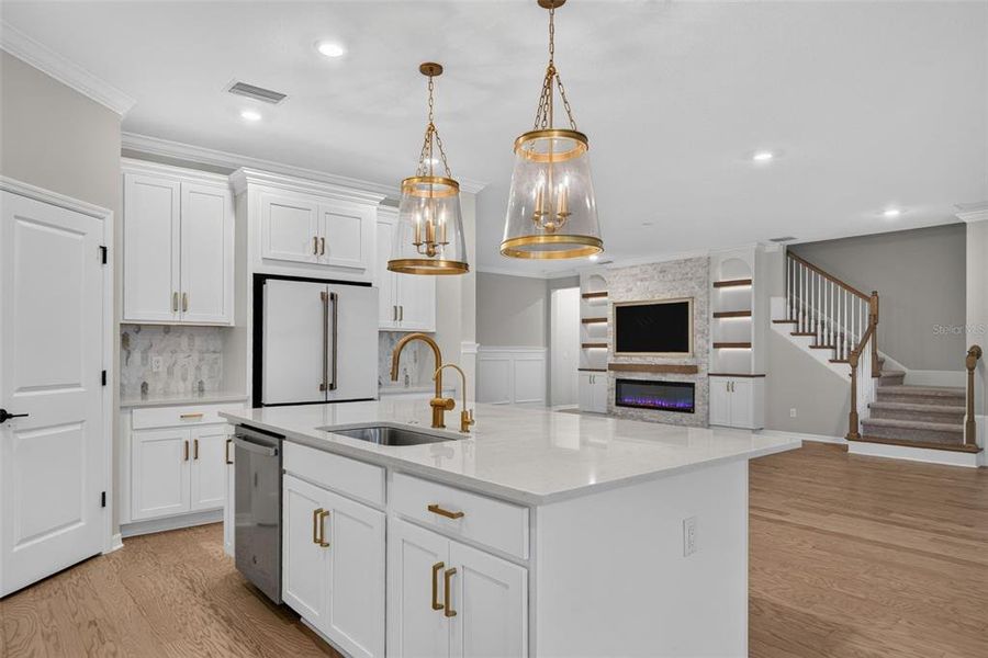 Furnished interior view inside a new home in , Bradenton (Image 18).