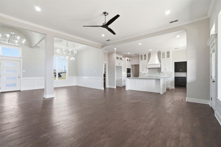Spacious, unfurnished interior of a new home in , Abilene (Image 37).