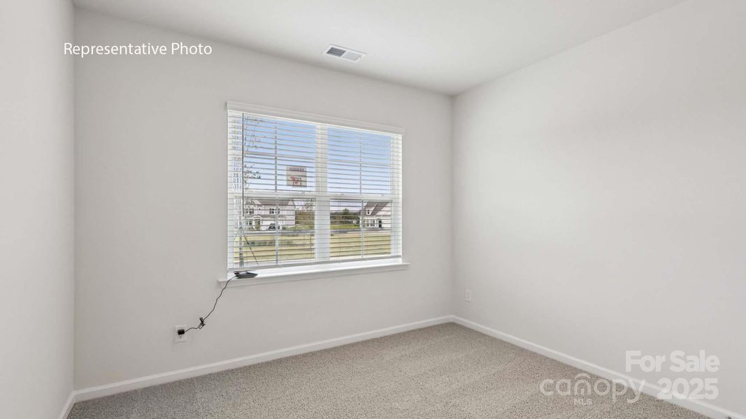 Spacious, unfurnished interior of a new home in Laurelbrook, Sherrills Ford (Image 25).