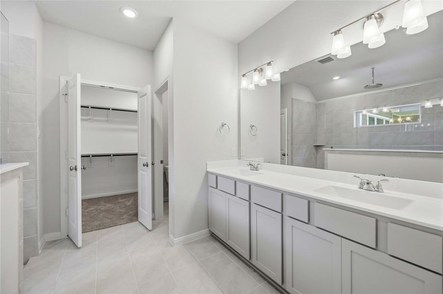 Furnished interior view inside a new home in Sundance Cove, Crosby (Image 5).