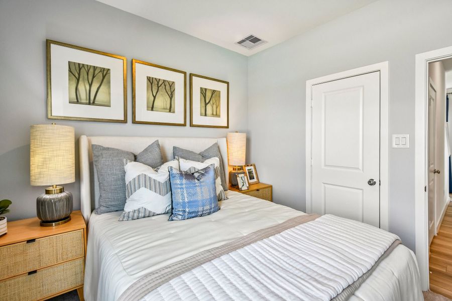 Representative furnished interior of a home built from the Juliet by Taylor Morrison in Mason Woods, Cypress (Image 26). Representative furnished interior of a home built from the Juliet by Taylor Morrison in Mason Woods, Cypress (Image 26).
