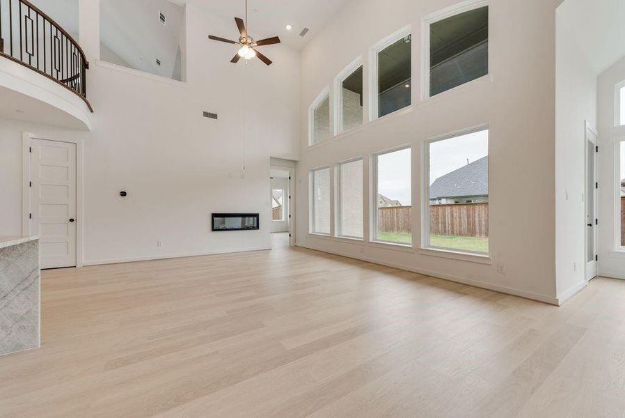 Spacious, unfurnished interior of a new home in Monterra, Fate (Image 15).