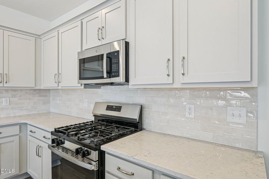 18-web-or-mls-Mirth Ct-S2002-018