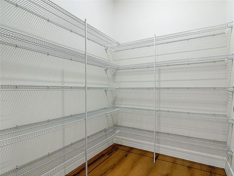 Spacious, unfurnished interior of a new home in , Eustis (Image 20).