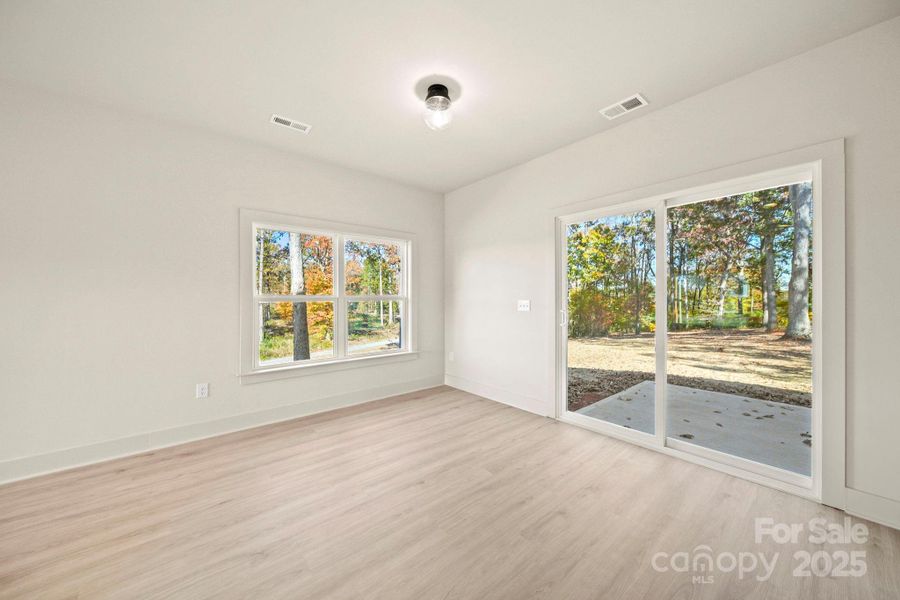 Spacious, unfurnished interior of a new home in , Monroe (Image 17).