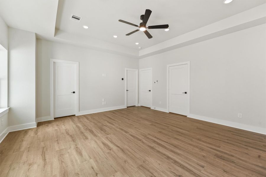 Spacious, unfurnished interior of a new home in Silber Estates, Houston (Image 16).