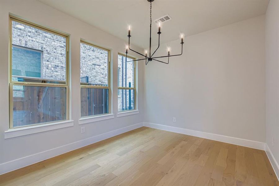 Spacious, unfurnished interior of a new home in Hillstead, Lavon (Image 23).