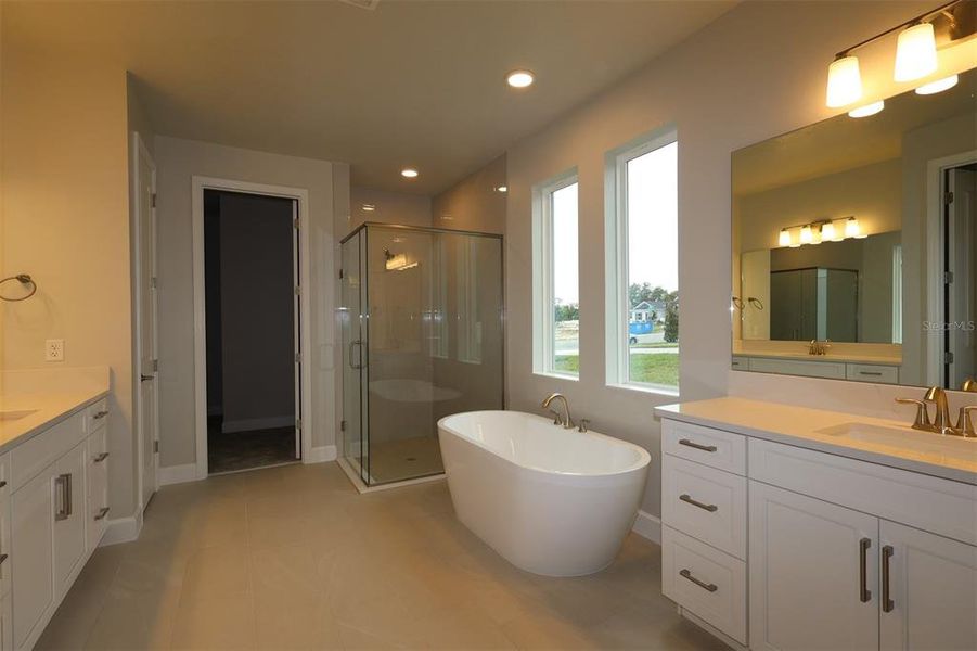 Furnished interior view inside a new home in Willow Run, Apopka (Image 9). Furnished interior view inside a new home in Willow Run, Apopka (Image 9).