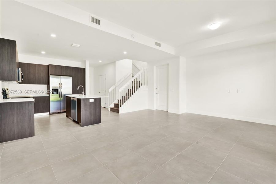 Image 34 of a home in .