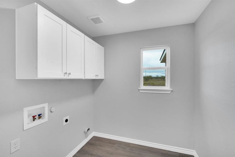 Image 24 of a home in .