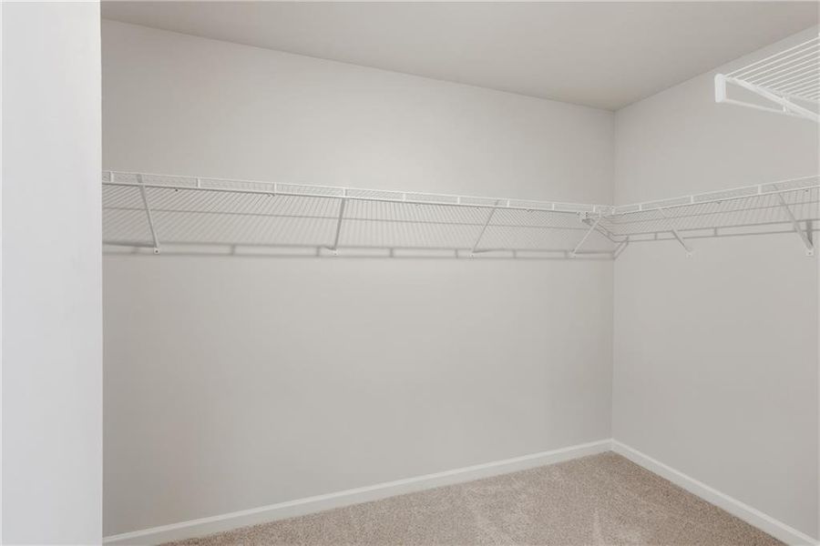 Spacious, unfurnished interior of a new home in , Jefferson (Image 20).