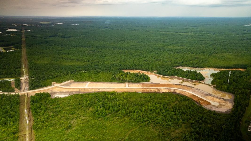 Image 23 representing the AZALEA by D.R. Horton in Sheep Island, Summerville, SC.