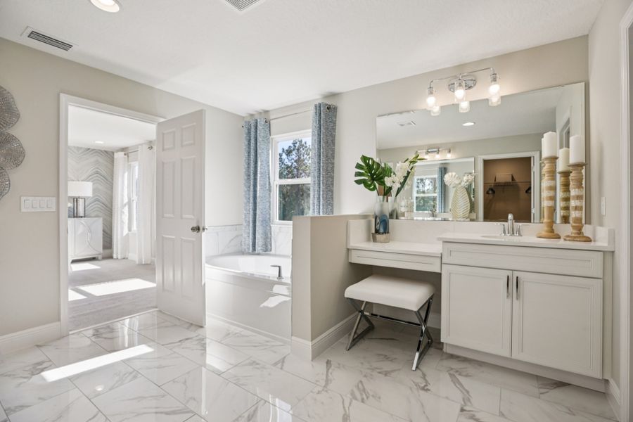 Representative furnished interior of a home built from the Palmer Executive by Risewell Homes in Bargrove Estates, Mount Dora (Image 16).