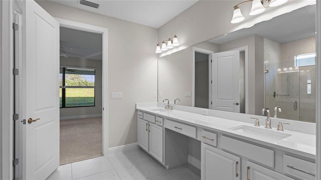 Furnished interior view inside a new home in Cresswind Lakewood Ranch, Lakewood Ranch (Image 5).