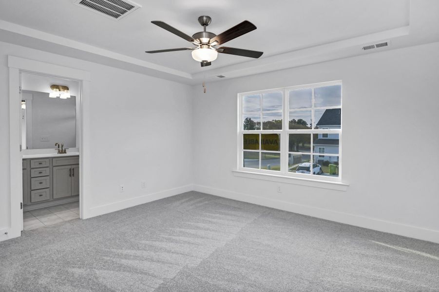 Spacious, unfurnished interior of a new home in Lake Carolina Townhomes, Columbia (Image 28).