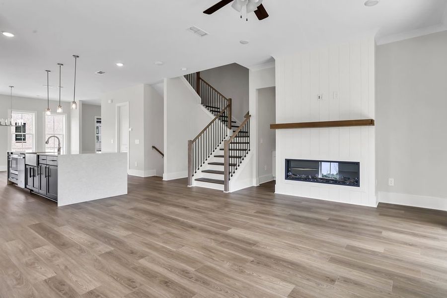 Spacious, unfurnished interior of a new home in Echo Park, Suwanee (Image 22).