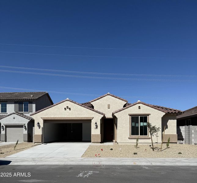 BR45 Lot 238 Exterior