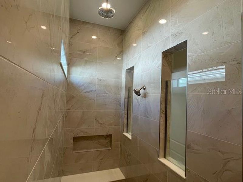 Image 29 of a home in Del Webb Catalina.