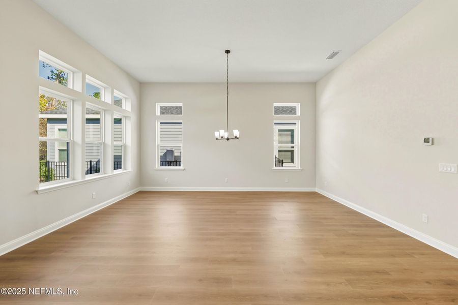 Spacious, unfurnished interior of a new home in Silver Landing at SilverLeaf, St. Augustine (Image 52).