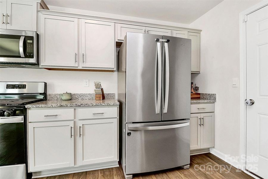 Furnished interior view inside a new home in Abrial Ridge, York (Image 11).
