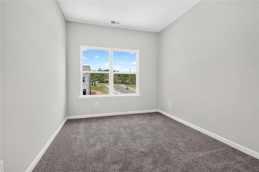 Spacious, unfurnished interior of a new home in Fairington, Cartersville (Image 25).