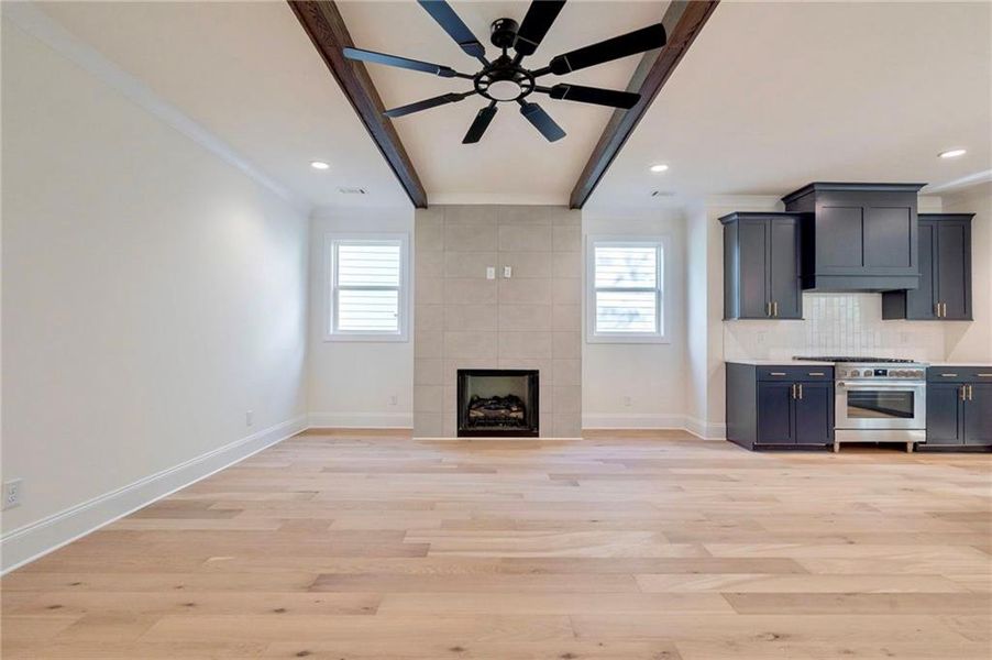 Spacious, unfurnished interior of a new home in , Atlanta (Image 17).