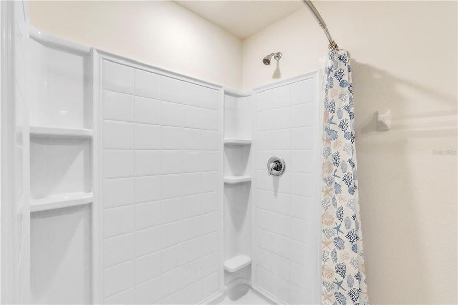 Image 21 of a home in River Park.