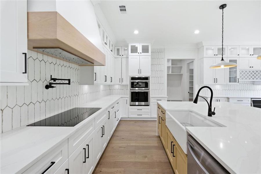 Furnished interior view inside a new home in , Lawrenceville (Image 14).
