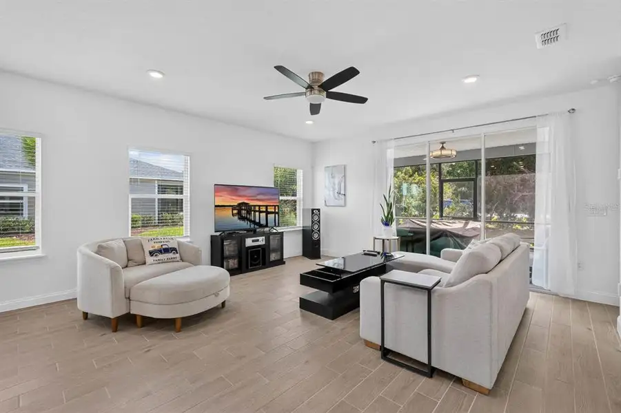Furnished interior view inside a new home in , Ormond Beach (Image 15).