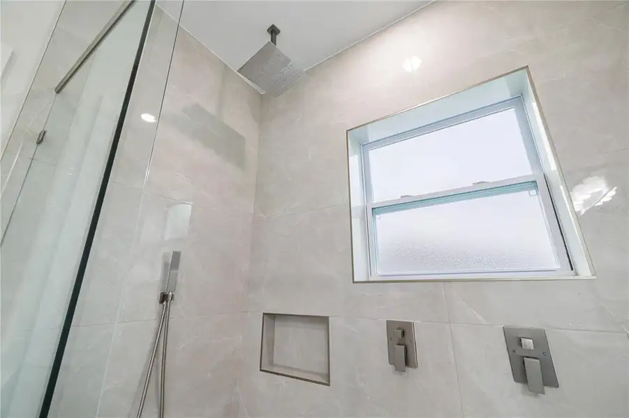 Close-up of interior finishes inside a home in , Ocala (Image 14). Close-up of interior finishes inside a home in , Ocala (Image 14).