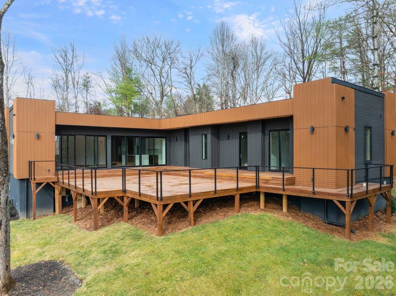 Exterior details and patio area of a home in , Mills River (Image 3).