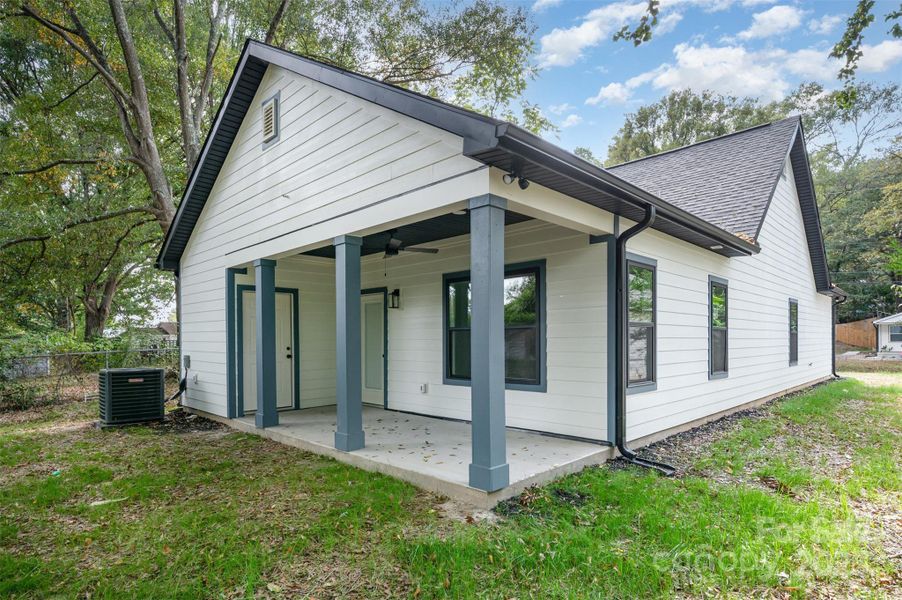 Exterior details and patio area of a home in , Gastonia (Image 16).