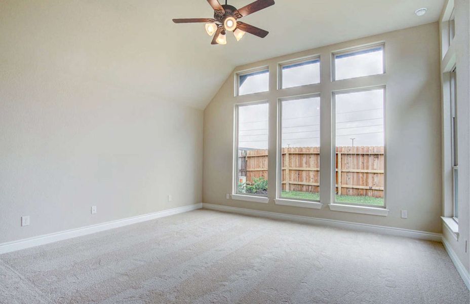 Representative unfurnished interior of a home built from the 3326 by Ravenna Homes in Cross Creek West, Fulshear (Image 47).