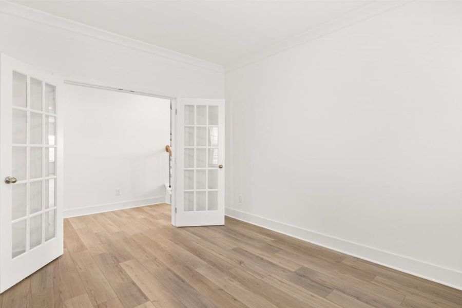 Spacious, unfurnished interior of a new home in The Court at Gainesville Township, Gainesville (Image 16).