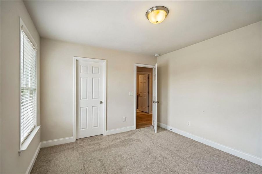 Spacious, unfurnished interior of a new home in Wehunt Meadows, Hoschton (Image 20). Spacious, unfurnished interior of a new home in Wehunt Meadows, Hoschton (Image 20).
