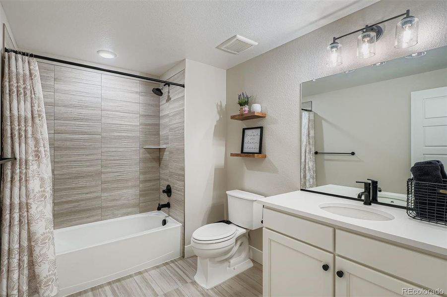 Furnished interior view inside a new home in , Denver (Image 33).