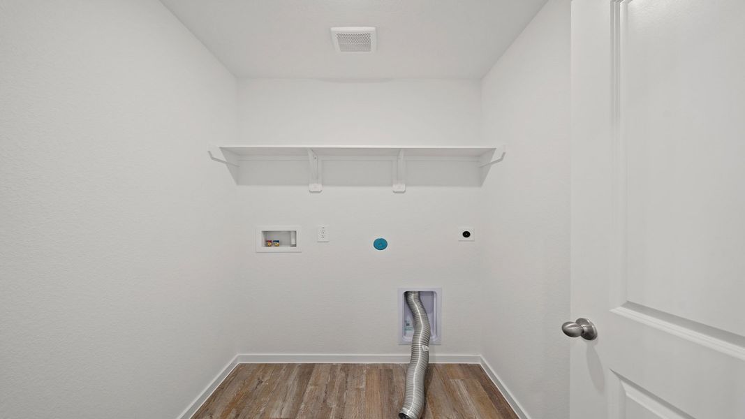 Spacious, unfurnished interior of a new home in Cypress Green, Hockley (Image 22). Spacious, unfurnished interior of a new home in Cypress Green, Hockley (Image 22).