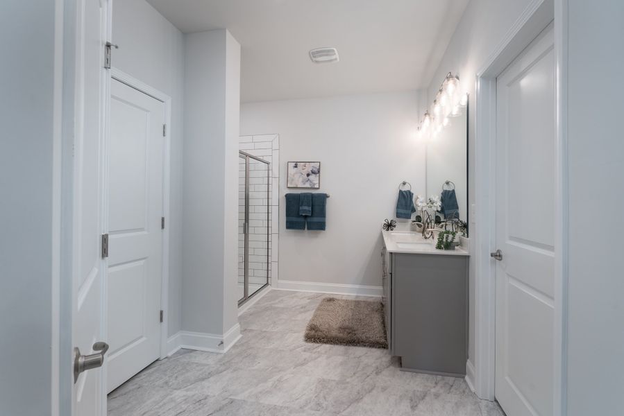 Representative furnished interior of a home built from the 3320 by Adams Homes in Norris Landing, Snellville (Image 20).
