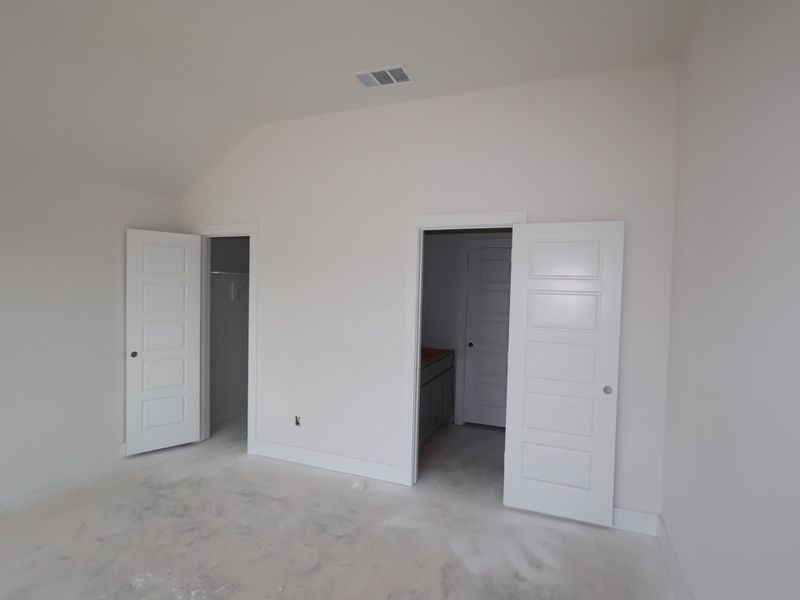 Spacious, unfurnished interior of a new home in Magnolia Ridge, Magnolia (Image 22). Spacious, unfurnished interior of a new home in Magnolia Ridge, Magnolia (Image 22).