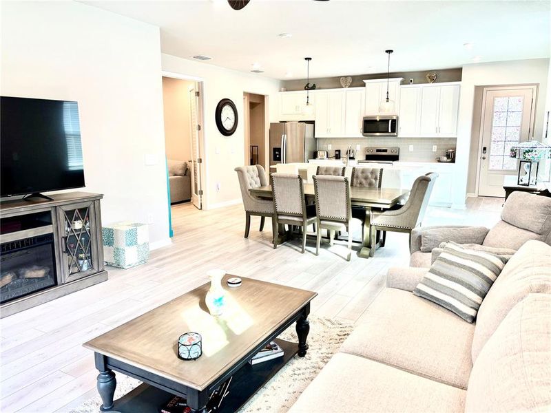 Furnished interior view inside a new home in , Venice (Image 5).