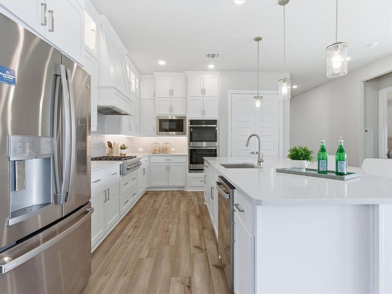 Gorgeous Upgraded Kitchen Appliances