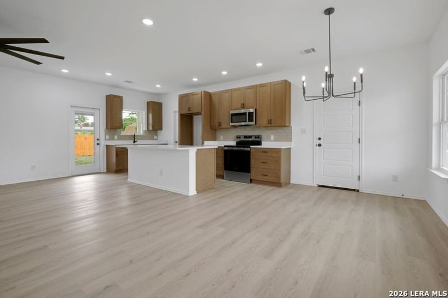 Image 27 of a home in .