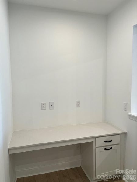 Image 26 of a home in Parkside Crossing.