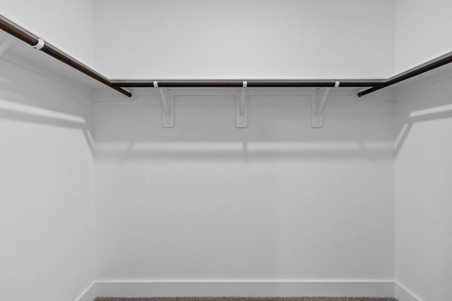Spacious, unfurnished interior of a new home in Riverside Estates, Mont Belvieu (Image 41).