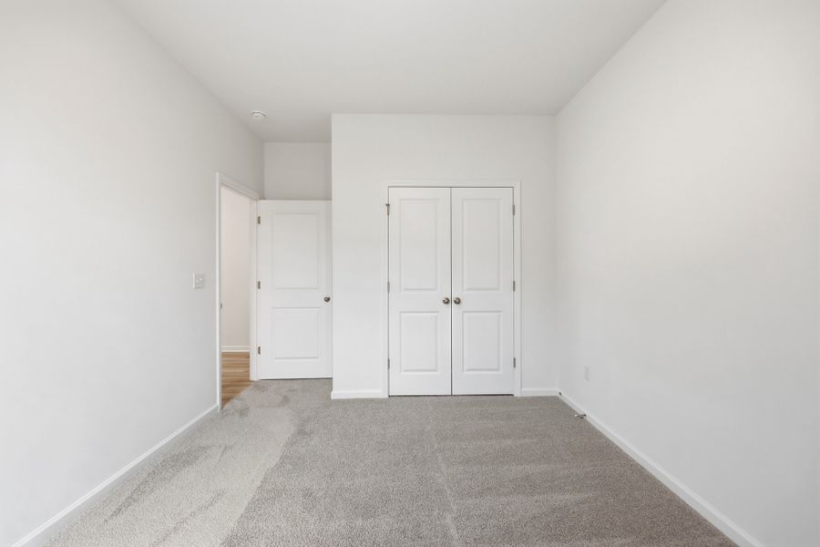 Representative unfurnished interior of a home built from the Bailey II by Great Southern Homes in Southbridge, Sumter (Image 93). Representative unfurnished interior of a home built from the Bailey II by Great Southern Homes in Southbridge, Sumter (Image 93).