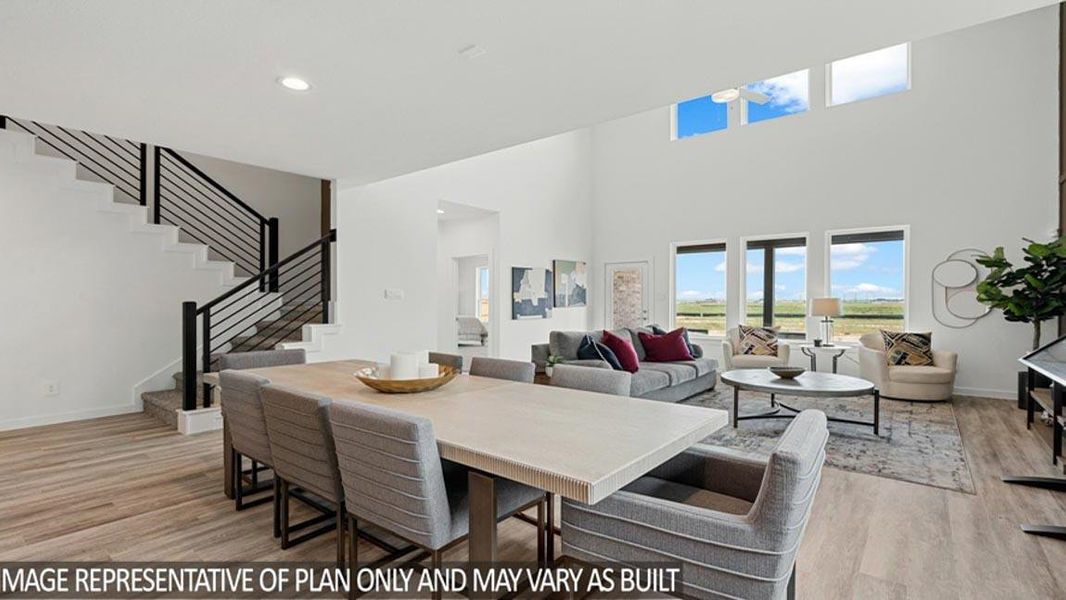 Furnished interior view inside a new home in Silverthorne, Conroe (Image 25).