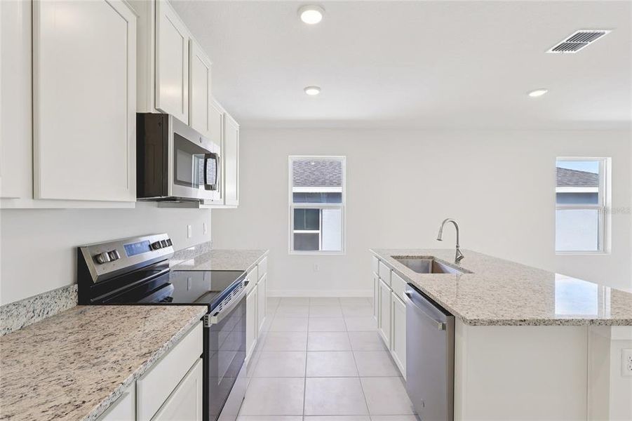 Furnished interior view inside a new home in Hamilton Bluff, Haines City (Image 6).