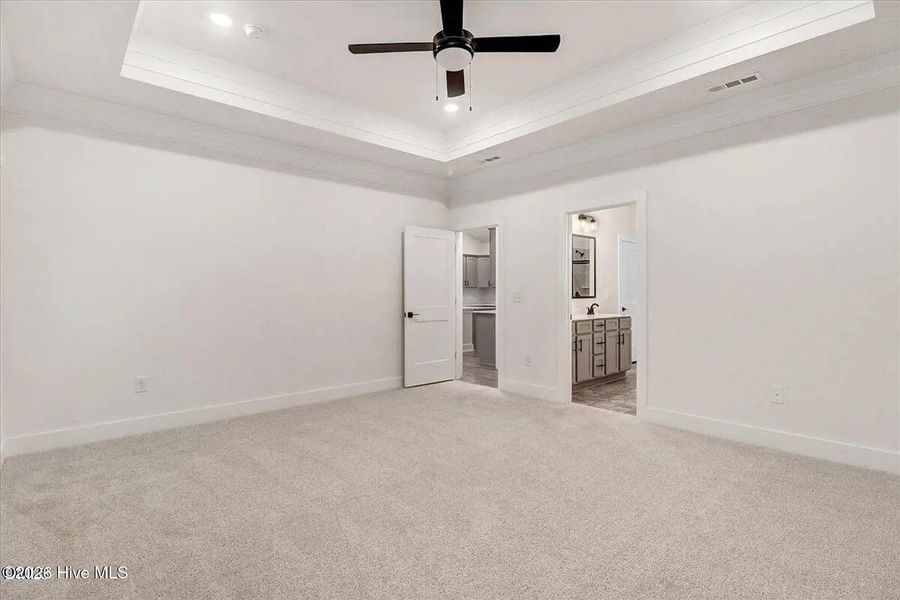 Spacious, unfurnished interior of a new home in East Lake, Leland (Image 11).