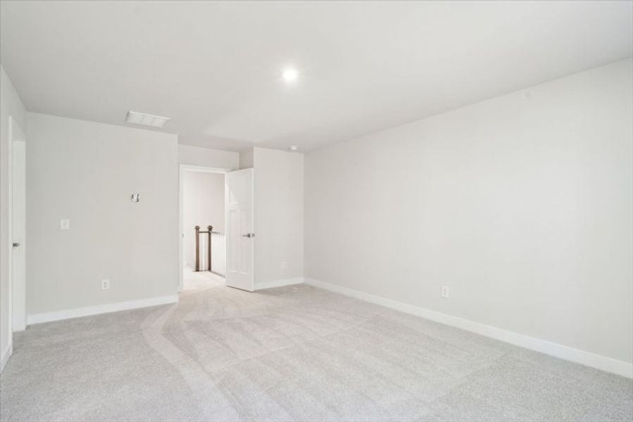 Spacious, unfurnished interior of a new home in Crescent Cove, Summerville (Image 13). Spacious, unfurnished interior of a new home in Crescent Cove, Summerville (Image 13).